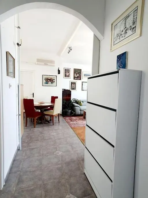 Apartment Near Beach And City Centre Rijeka