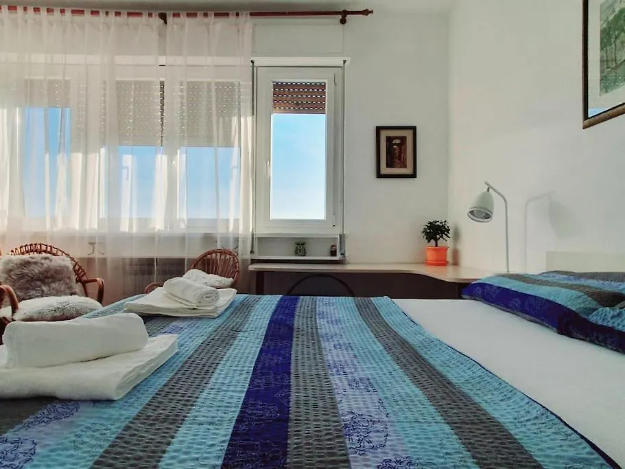 Apartment Near Beach And City Centre Rijeka